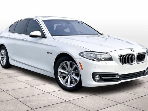 Used 2015 BMW 528i Sedan image 2