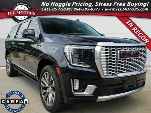 Used 2021 GMC Yukon XL Denali w/ Denali Premium Package AWD/4WD image 1