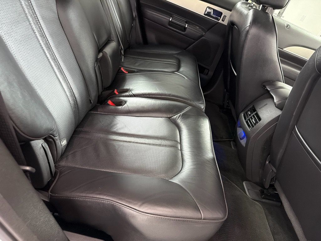 Used 2013 Lincoln MKX AWD image 22