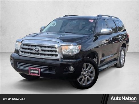 Used 2010 Toyota Sequoia Platinum image 1