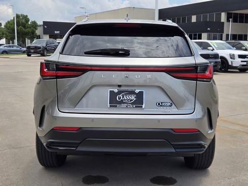 Used 2023 Lexus NX 350 AWD image 5