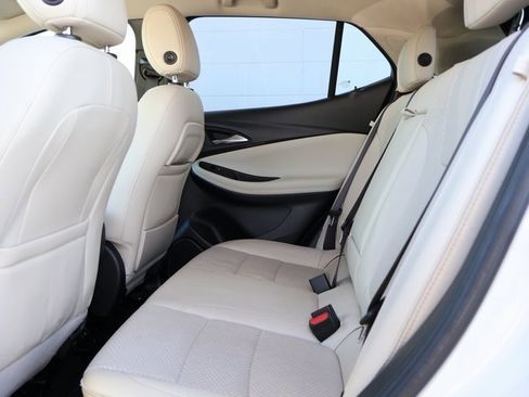 Used 2022 Buick Encore GX Essence w/ Sport Touring Package image 16