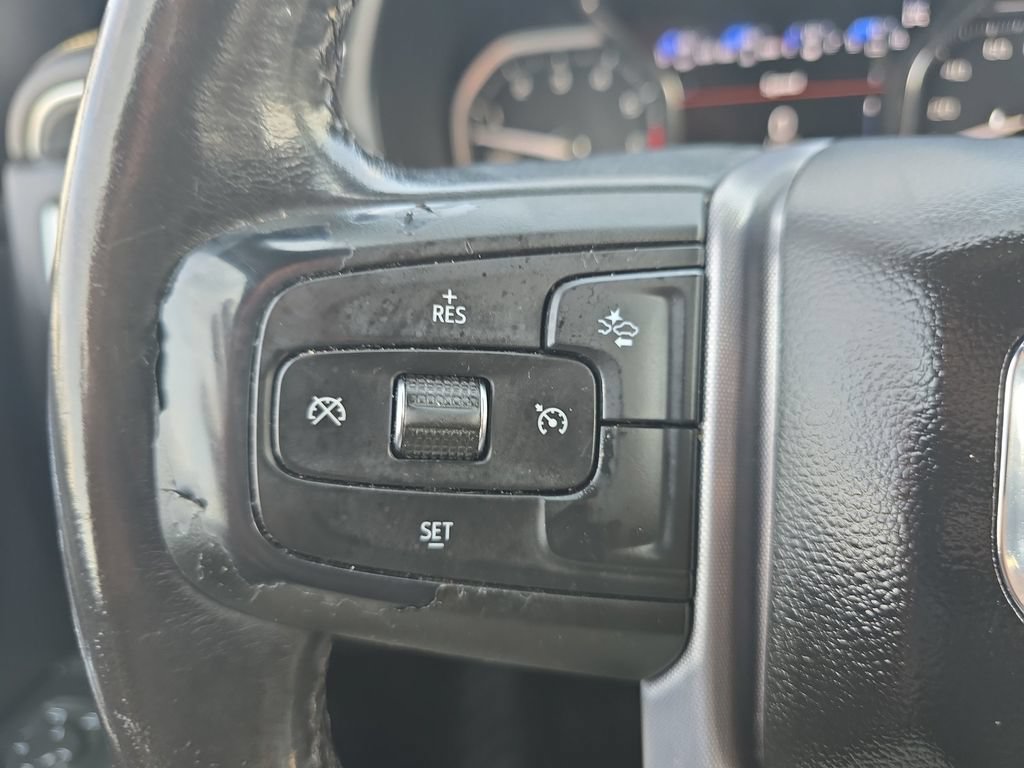 Used 2021 GMC Yukon SLT AWD/4WD image 30