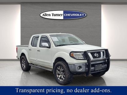 Used 2015 Nissan Frontier SL w/ Moonroof Package