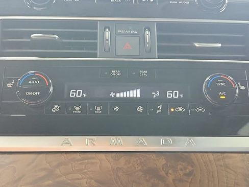 Used 2024 Nissan Armada SL AWD/4WD image 32