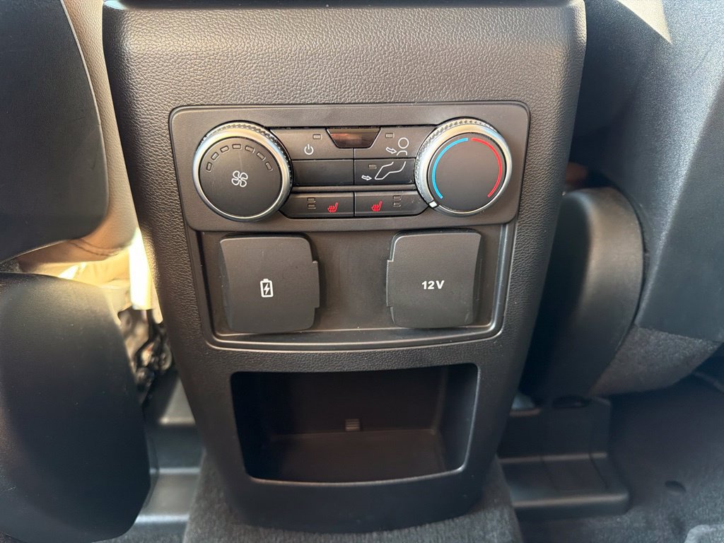 Used 2020 Ford Explorer XLT w/ Equipment Group 202A AWD/4WD image 41