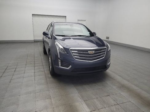 Used 2018 Cadillac XT5 Luxury w/ Driver Awareness Package FWD image 13
