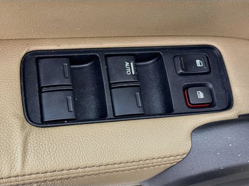 Used 2010 Honda CR-V EX-L image 22