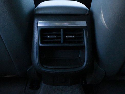 Used 2019 Chevrolet Impala LT image 22