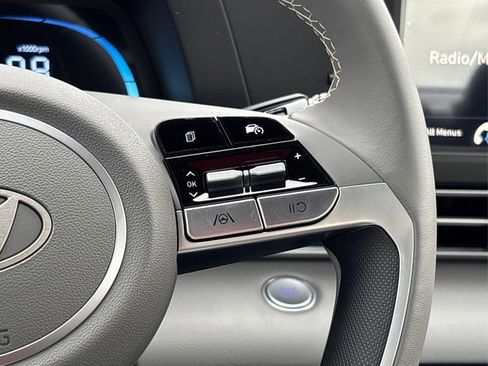 New 2026 Hyundai Elantra Sport FWD image 22