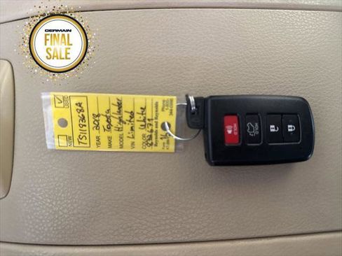 Certified 2018 Toyota Highlander Limited Platinum image 20