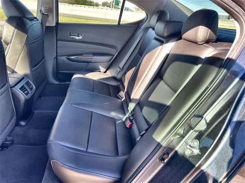 Used 2017 Acura TLX image 14