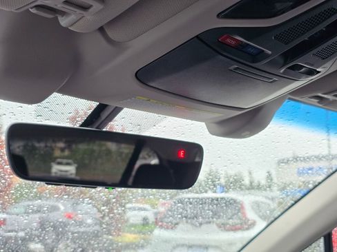 Used 2021 Subaru Outback Premium image 26