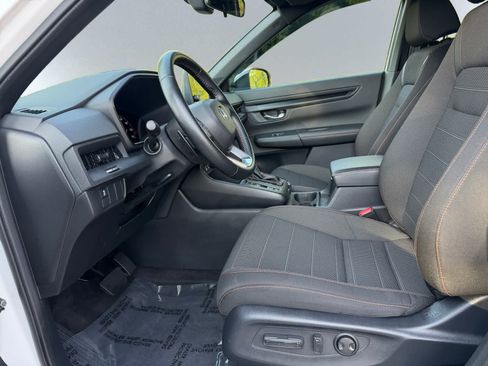 Used 2025 Honda CR-V Sport image 7