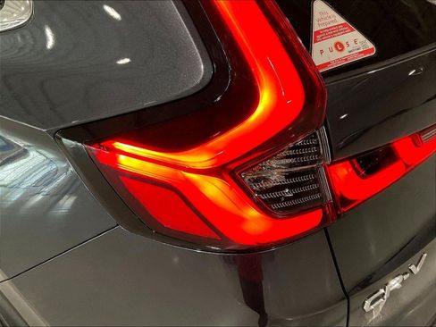 Used 2025 Honda CR-V EX image 23