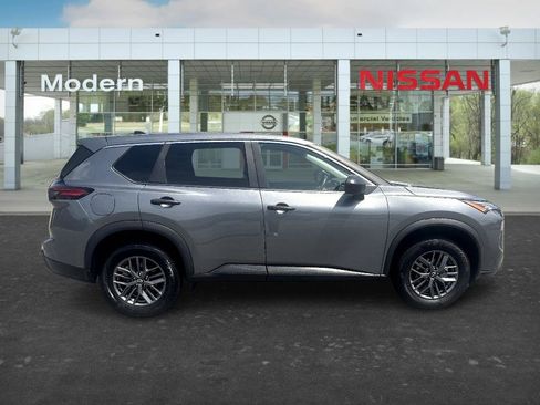 Certified 2024 Nissan Rogue S FWD image 6