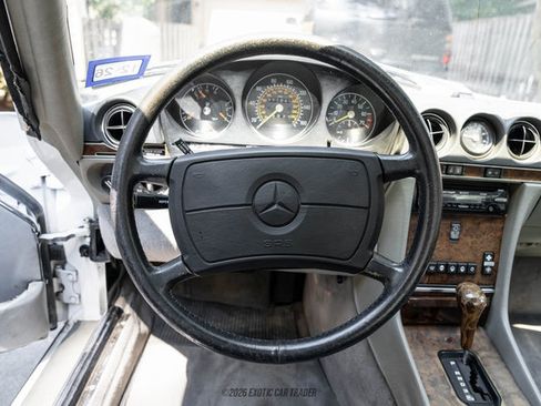 Used 1988 Mercedes-Benz 560 SL image 32