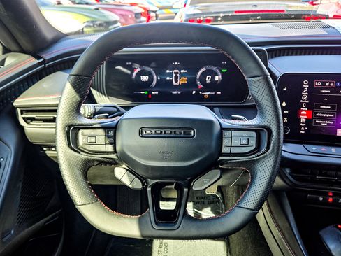 Used 2025 Dodge Charger Daytona R/T w/ Quick Order Package 25M R/T image 17