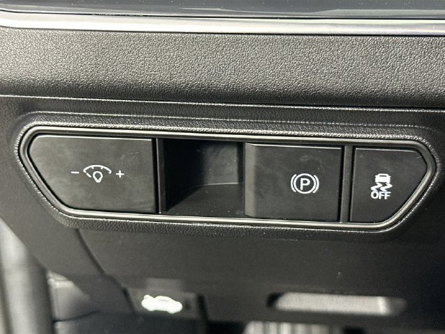 Used 2025 Kia K4 GT-Line w/ GT-Line Premium Package FWD image 24