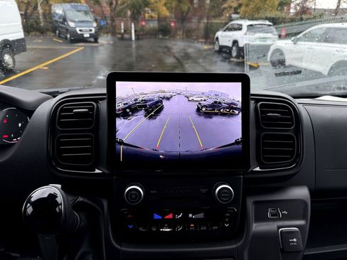 New 2026 RAM ProMaster 3500 w/ Premium Convenience Group image 20