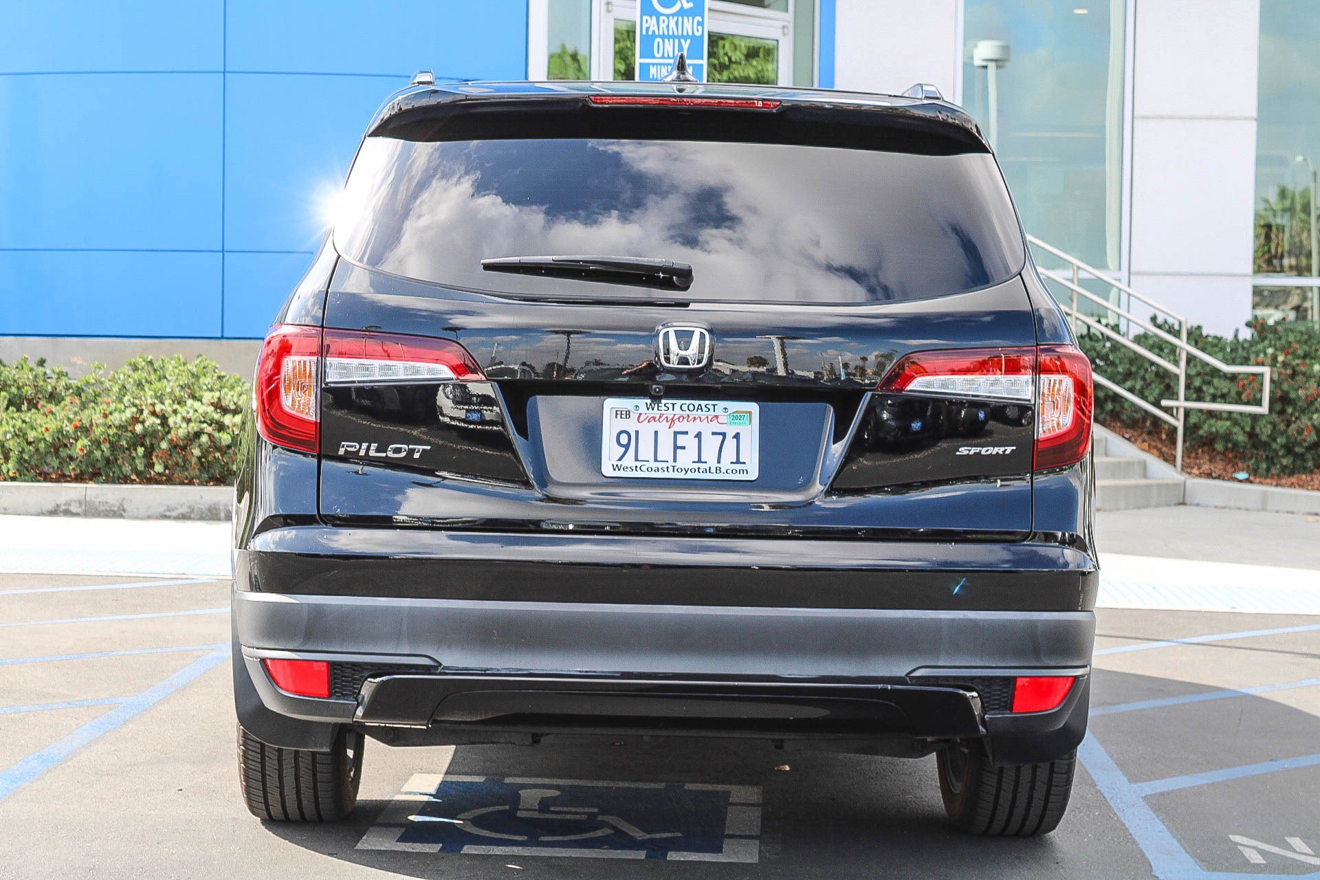 Used 2022 Honda Pilot Sport image 8