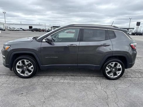 Used 2018 Jeep Compass Limited AWD/4WD image 10