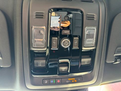 Used 2025 Cadillac Escalade Sport w/ Touring Package image 17