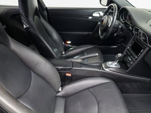 Used 2013 Porsche 911 4 Coupe image 21