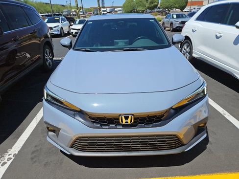 Used 2023 Honda Civic Sport Touring image 2