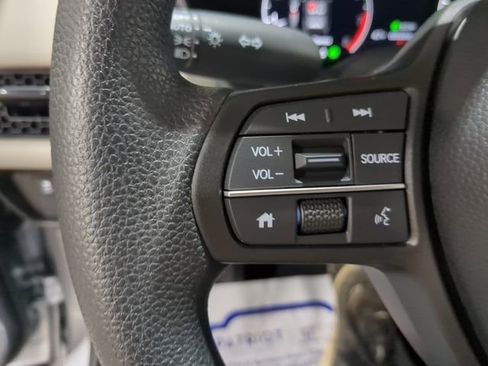 New 2025 Honda HR-V LX image 35