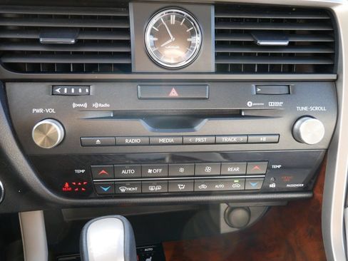 Used 2019 Lexus RX 350L AWD image 22