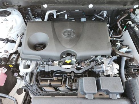 Certified 2025 Toyota RAV4 LE image 26