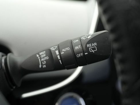 Used 2017 Toyota Prius Four w/ Advanced Technology Package FWD image 43