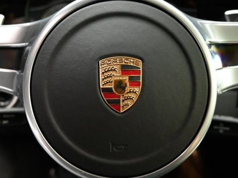 Used 2015 Porsche 911 GT3 image 77