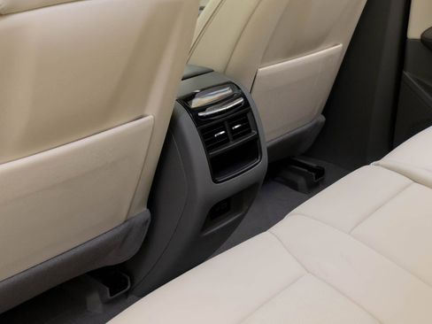 New 2026 Cadillac XT5 Premium Luxury w/ Driver Assist Package image 18