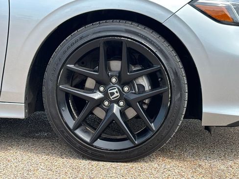 Used 2025 Honda Civic Sport image 6