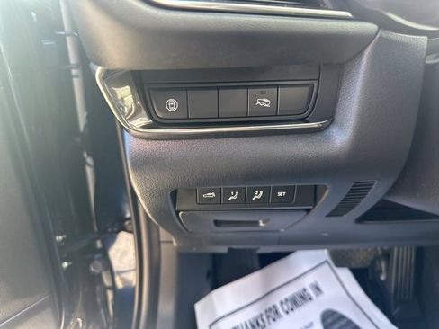 Used 2020 MAZDA CX-30 AWD w/ Premium Package image 18