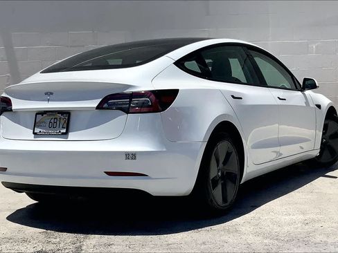 Used 2023 Tesla Model 3 Standard Range RWD image 21