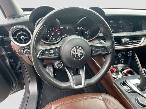 Used 2021 Alfa Romeo Stelvio Sprint w/ Nero Edizione image 11