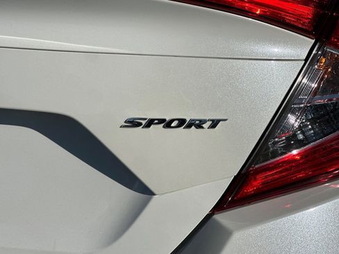 Used 2020 Honda Civic Sport image 25