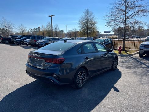 Used 2024 Kia Forte GT-Line image 9