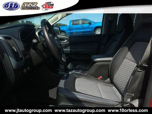 Used 2021 Chevrolet Colorado Z71 AWD/4WD image 10