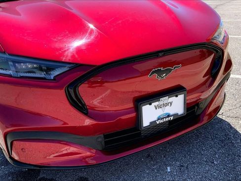 Used 2021 Ford Mustang Mach-E Premium RWD image 29