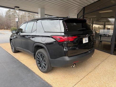 Certified 2023 Chevrolet Traverse RS image 5