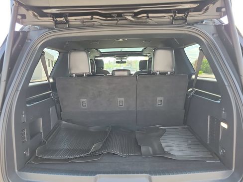 Certified 2024 Ford Expedition Max Platinum AWD/4WD image 8