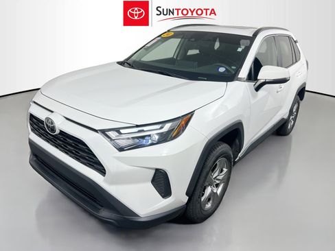 Used 2024 Toyota RAV4 XLE image 9