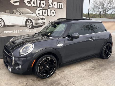 Used 2015 MINI Cooper S image 3