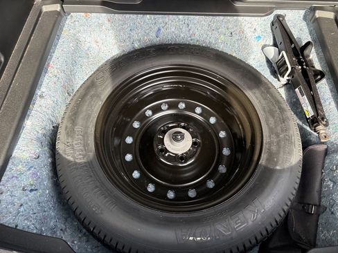 Used 2023 Honda CR-V EX-L image 30