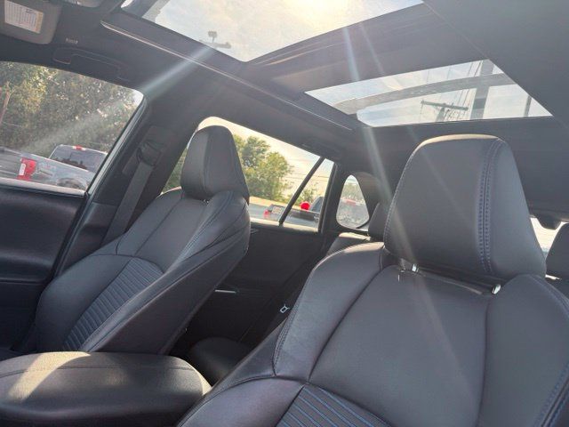 Used 2023 Toyota RAV4 XSE AWD/4WD image 3