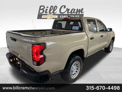 Used 2024 Chevrolet Colorado W/T image 8